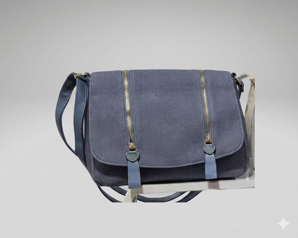 BOLSO BANDOLERA CON SOLAPA. REF: SF8206