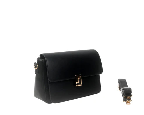 BOLSO BANDOLERA CON SOLAPA. REF: SY813