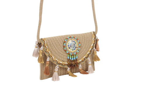 BOLSO BANDOLERA CON SOLAPA. REF: JJ034