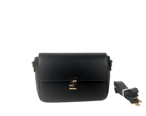 BOLSO BANDOLERA CON SOLAPA. REF: SY813